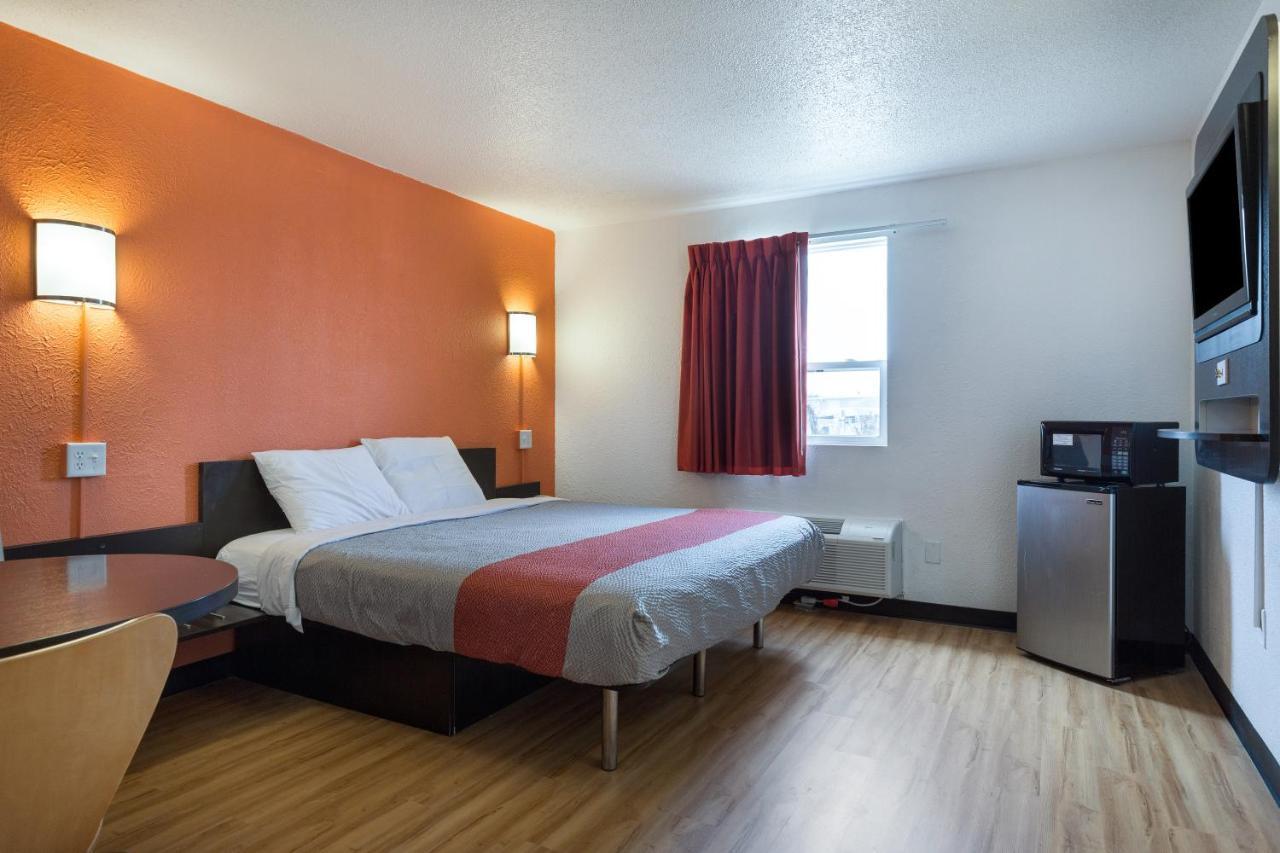 Motel 6-Lincoln, Il Eksteriør billede