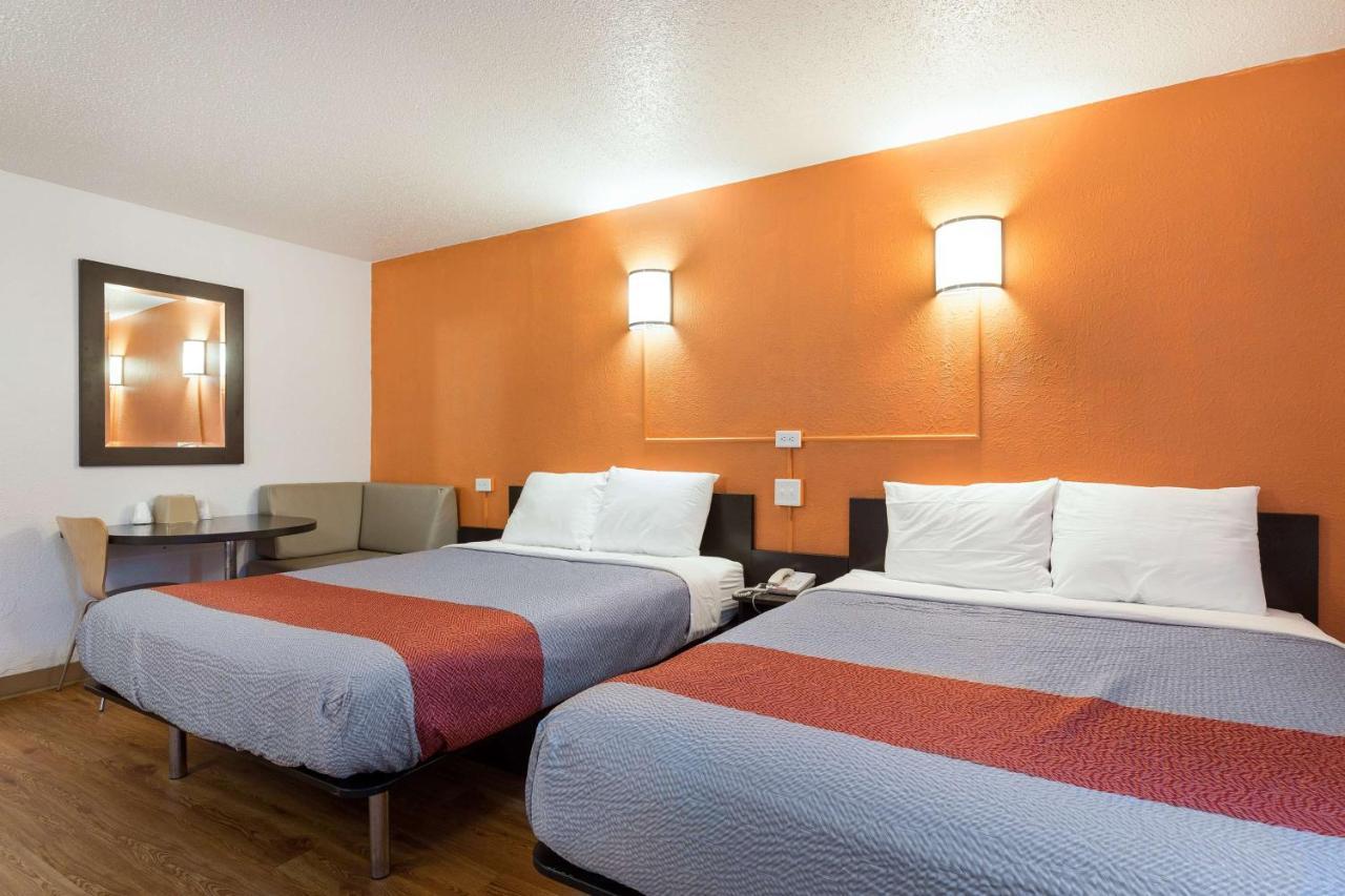 Motel 6-Lincoln, Il Eksteriør billede